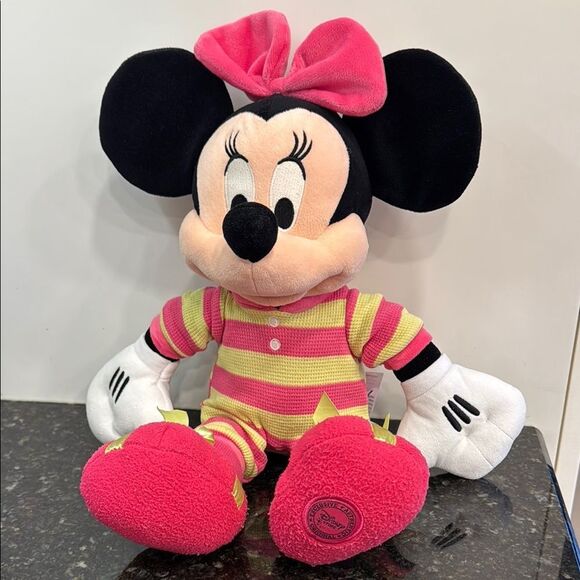 Disney Store Minnie Mouse 17” plush pink/ yellow PJs - Picture 1 of 8